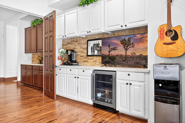 43190 Moore Circle, Bermuda Dunes CA: https://media.crmls.org/mediaz/b1d6e96c-5699-483c-82a6-4bd7213ae227.jpg