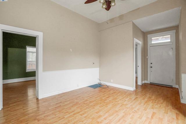 Image 6 of 29 For 772 Mcleod St