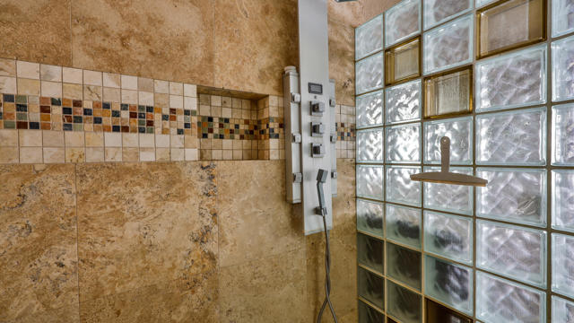 76895 Morocco Road, Palm Desert CA: https://media.crmls.org/mediaz/b1d719c9-69ce-4b40-b344-7683914c4af1.jpg