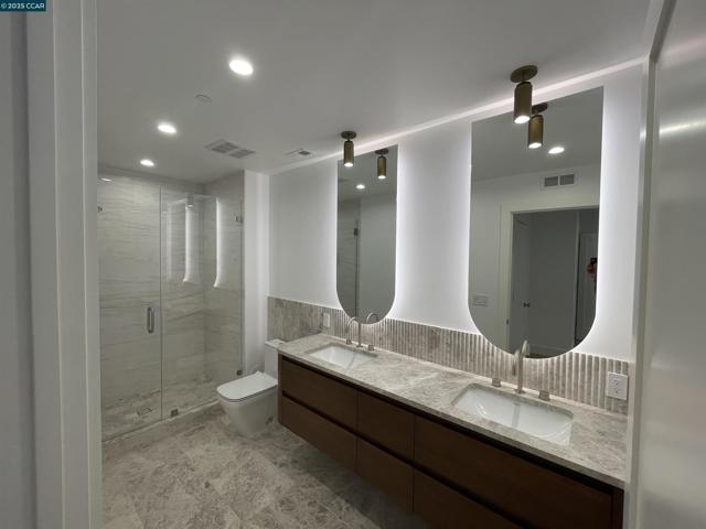 3742 Mt. Diablo Blvd #1B, Lafayette CA: https://media.crmls.org/mediaz/b1d7217c-ec11-4f12-aae4-8fc0178bcb79.jpg