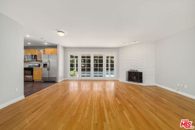 23020 Haynes Street photo 8