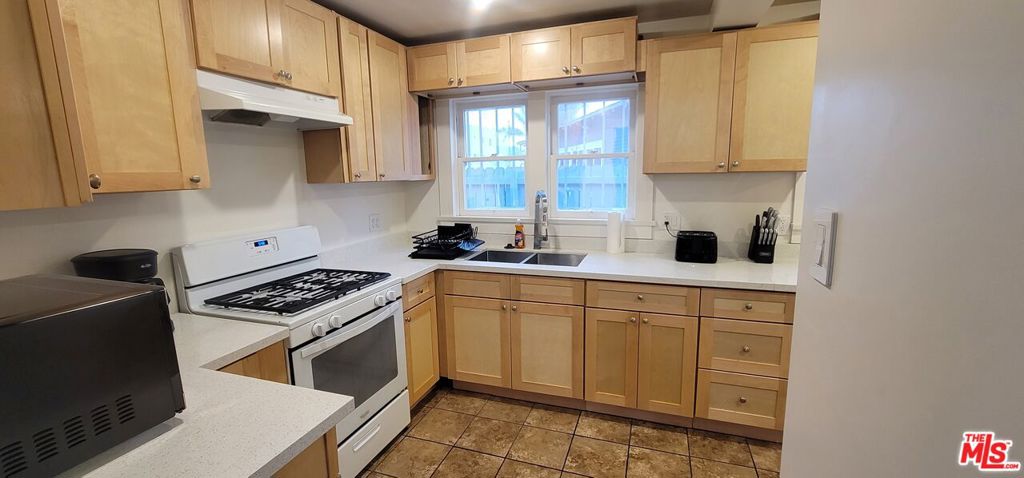 MLS #26853945 image #9