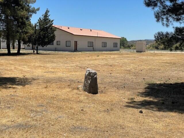 49275 Flightline Way, Aguanga CA: https://media.crmls.org/mediaz/b1d90cb7-33b1-4b87-ada1-bff51d960656.jpg