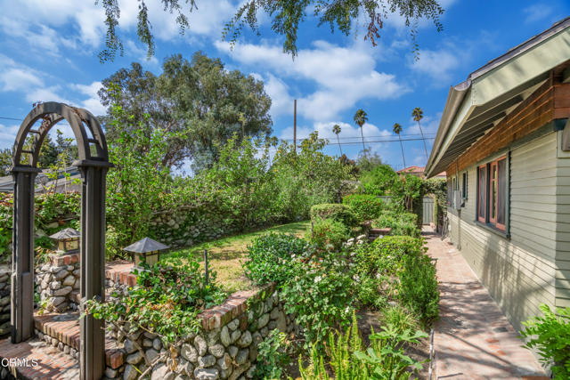 Detail Gallery Image 19 of 28 For 845 S Los Robles Ave, Pasadena,  CA 91106 - 1 Beds | 1 Baths