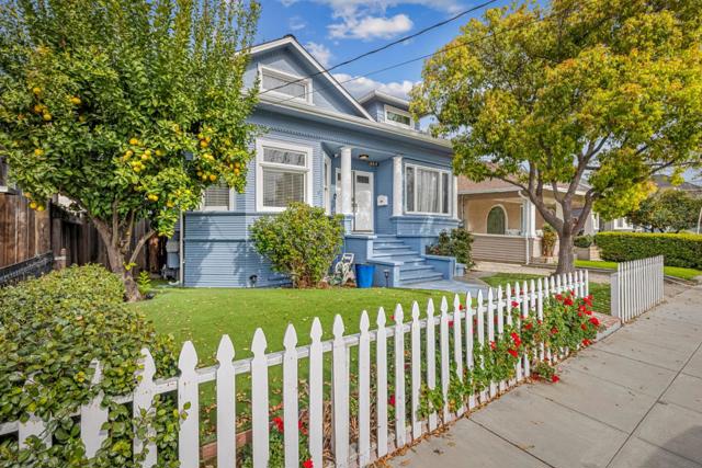 264 N 12th Street, San Jose CA: https://media.crmls.org/mediaz/b1d9cd6c-9257-451b-a684-f11812a9e529.jpg