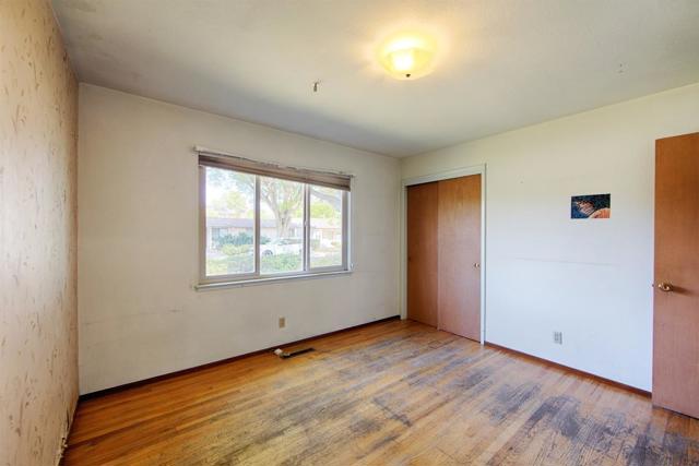 3810 Grove Avenue, Palo Alto CA: https://media.crmls.org/mediaz/b1da243b-fe00-4503-ab32-d0b300c6487a.jpg