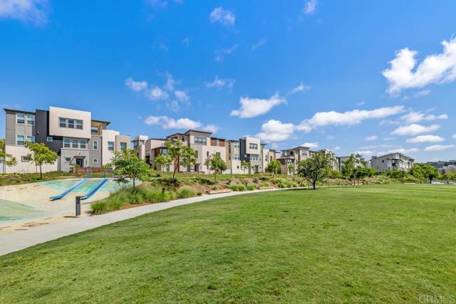 8177 Rose Quartz Circle, San Diego CA: https://media.crmls.org/mediaz/b1dd6765-52d7-44f3-ac8a-db2d846df74d.jpg