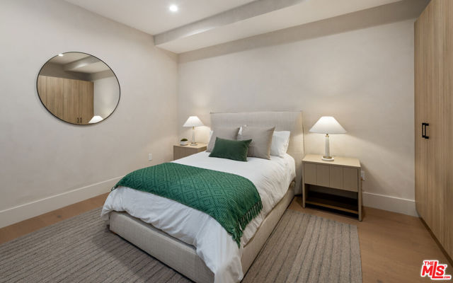 Drew Fenton | 565 Toyopa Drive Pacific Palisades CA | MLS: 7523707 Drew Fenton | 565 Toyopa Drive Pacific Palisades CA | MLS: 7523707