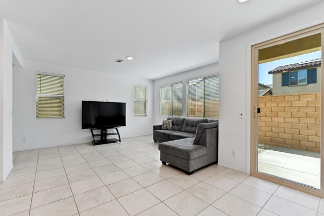 31445 Wieck Road, Winchester CA: https://media.crmls.org/mediaz/b1ddbeae-def6-436e-8dd8-3b62c3c9ad2a.jpg