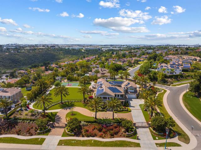 2574 Muirfields Drive, Carlsbad CA: https://media.crmls.org/mediaz/b1ddc726-251f-49ae-aeb1-b3325a3a5f0e.jpg
