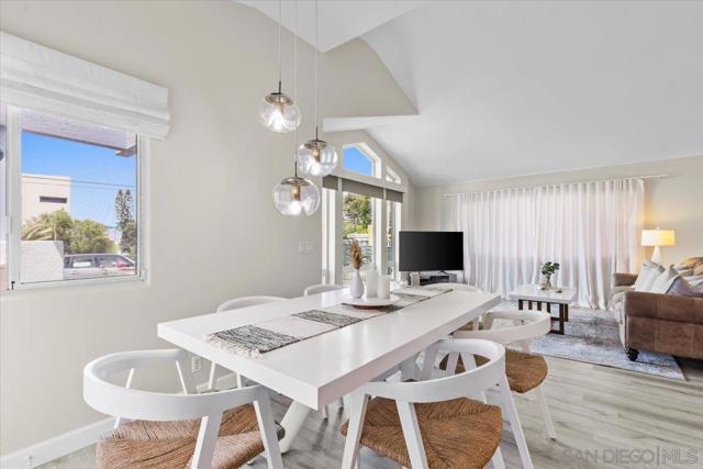 3960 Garfield St., Carlsbad CA: https://media.crmls.org/mediaz/b1df3633-55e4-42b2-a248-507be2eedadc.jpg