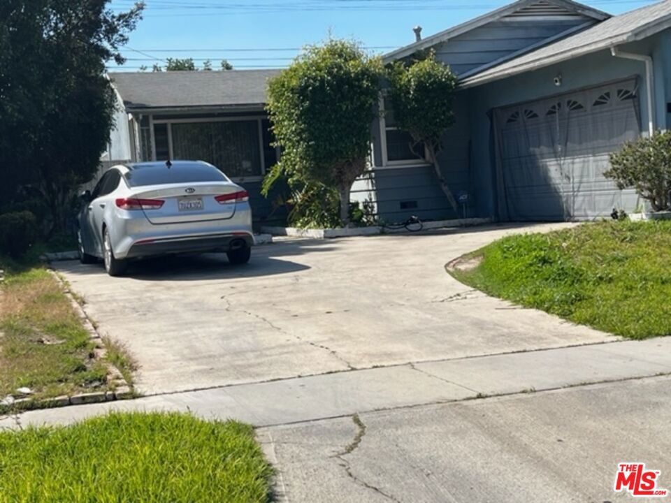 2124 W 134th Place, Gardena, CA 90249