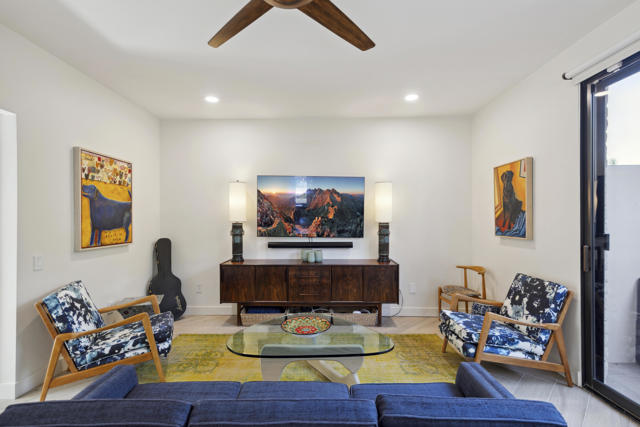 44970 Desert Horizons Drive, Indian Wells CA: https://media.crmls.org/mediaz/b1e15d8e-a2f5-4628-b229-1ae3767846ce.jpg