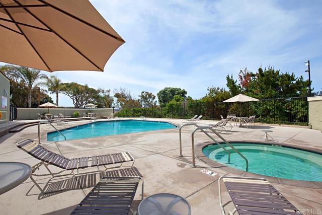 Detail Gallery Image 33 of 42 For 1715 Kennington Rd, Encinitas,  CA 92024 - 3 Beds | 2 Baths