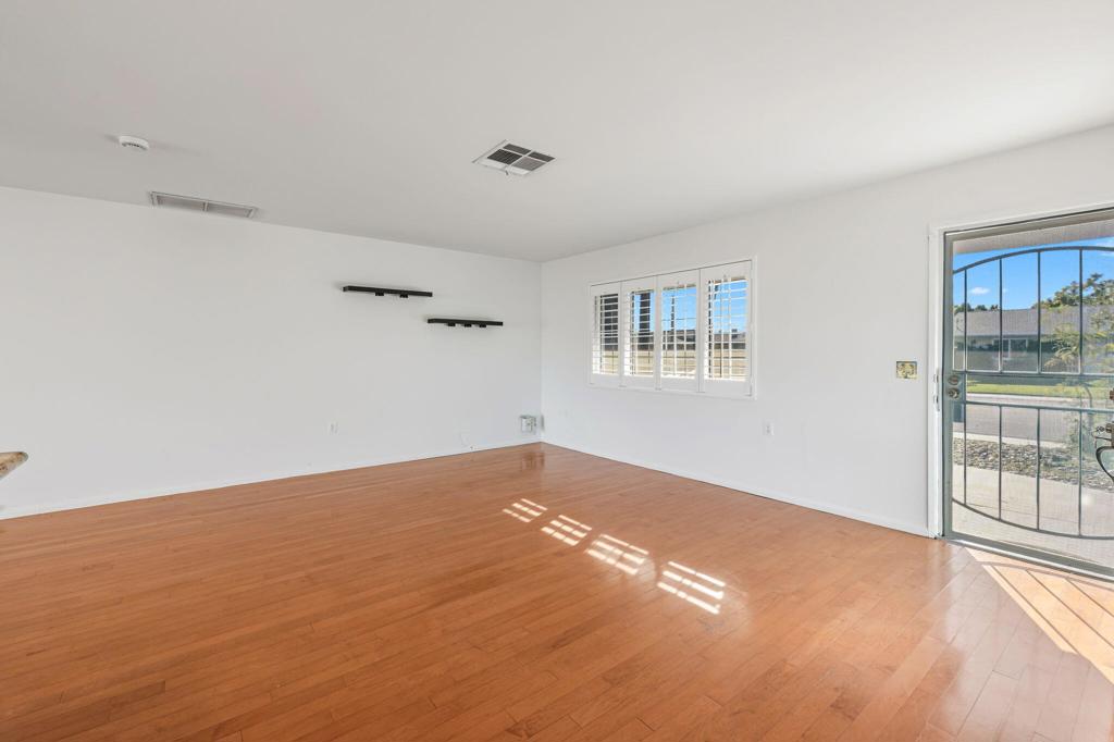 MLS #219139436DA image #14