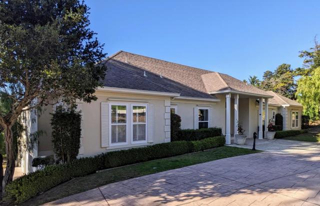 46 Eugenia Way, Hillsborough CA: https://media.crmls.org/mediaz/b1e8305d-753c-40d5-9763-4a39c25147e9.jpg