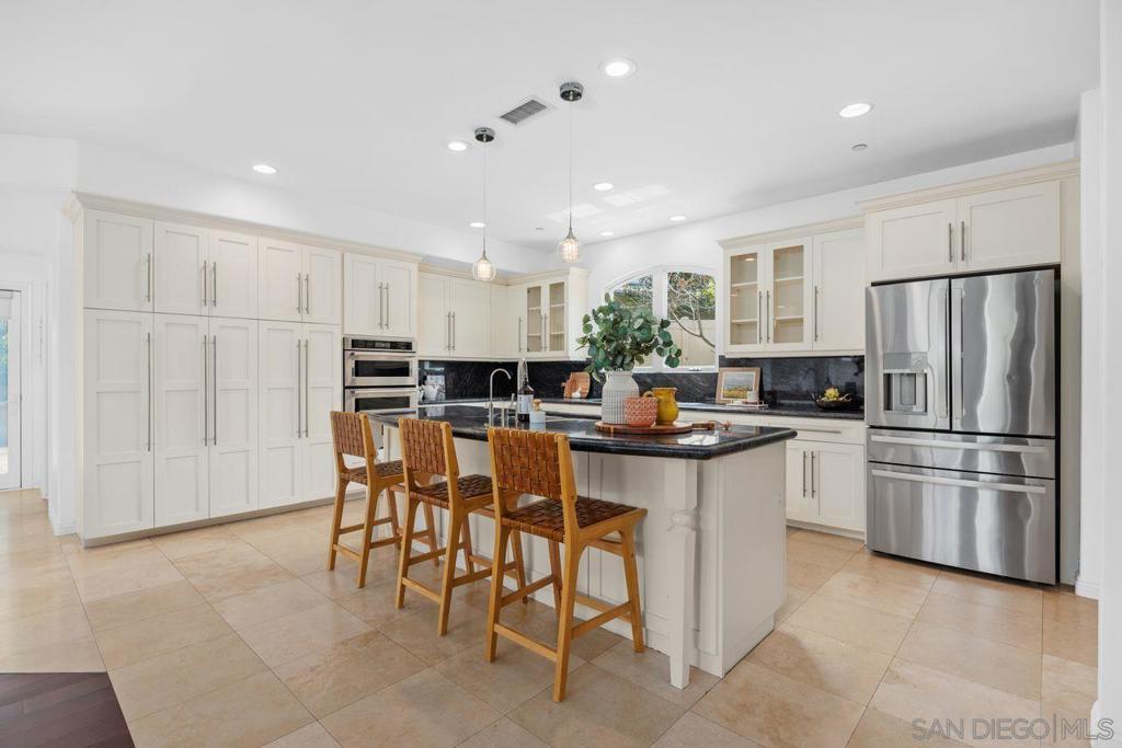 182 Andrew Ave - photo 2