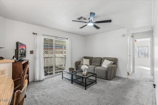 Detail Gallery Image 6 of 32 For 15750 E Arroyo Dr #172,  Moorpark,  CA 93021 - 2 Beds | 2 Baths