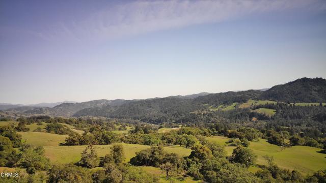 Detail Gallery Image 5 of 59 For 24051 Fig Tree Ln, Yorkville,  CA 95494 - – Beds | – Baths