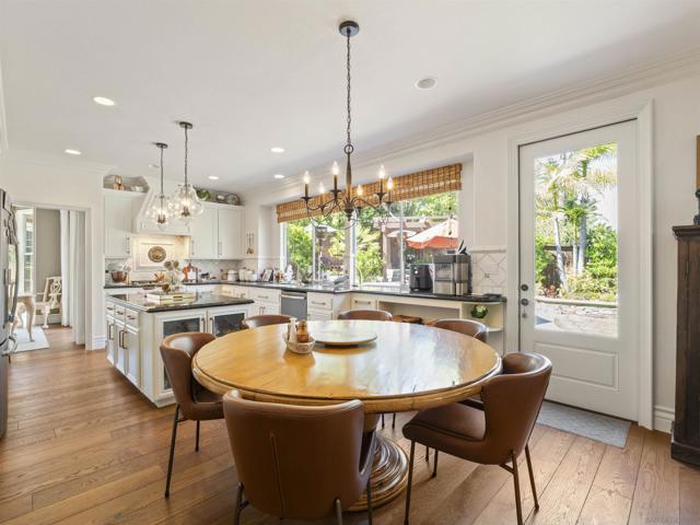 3424 CAMINO ALEGRE, Carlsbad CA: https://media.crmls.org/mediaz/b1eac571-3742-4430-89d9-cd78685ee1f8.jpg