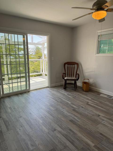 3230 Oak View Lane, Morgan Hill CA: https://media.crmls.org/mediaz/b1eace5e-90fb-4082-b401-6b35048ef998.jpg