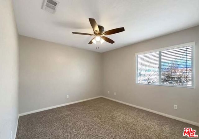 8823 Mora Court, Lancaster CA: https://media.crmls.org/mediaz/b1ec6557-3df7-4545-866b-b92c252ae74f.jpg