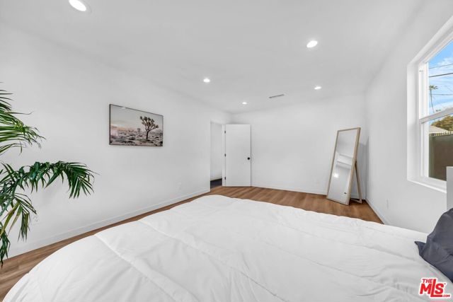 9611 S Vermont Avenue, Los Angeles CA: https://media.crmls.org/mediaz/b1ed8eeb-e72a-4c03-a28a-438206601c3a.jpg