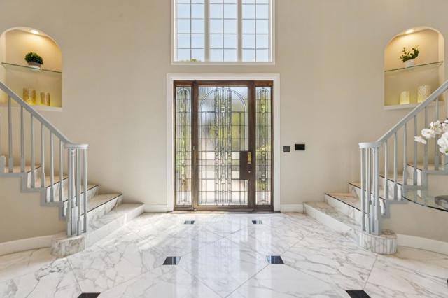 16383 Aztec Ridge Drive, Los Gatos CA: https://media.crmls.org/mediaz/b1ede8f1-24a6-4ddb-bac7-4cecd5db48f1.jpg