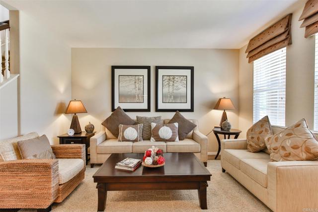 Detail Gallery Image 2 of 29 For 10518 Black Opal Rd, San Diego,  CA 92127 - 5 Beds | 4 Baths