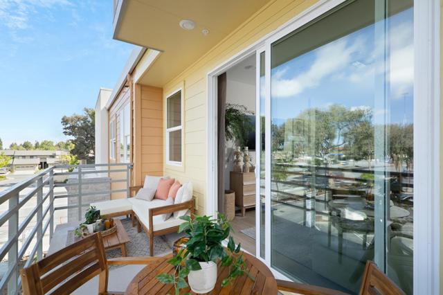 1303 Barbet Circle, Sunnyvale CA: https://media.crmls.org/mediaz/b1f18f96-be16-408c-8b7c-7b103dcd0da7.jpg