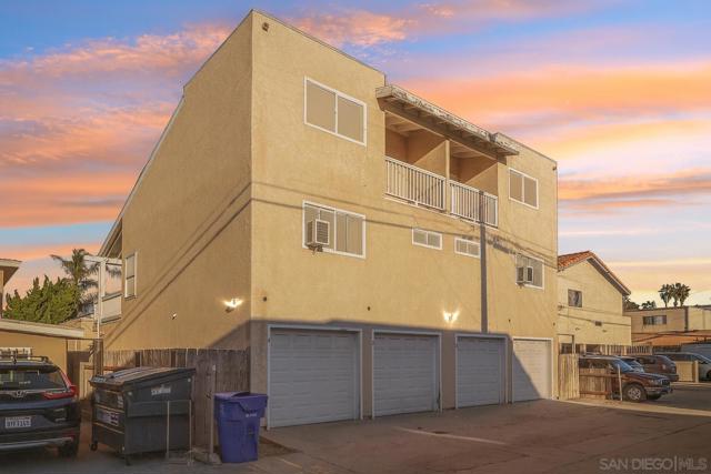 4851 Narragansett Ave, San Diego CA: https://media.crmls.org/mediaz/b1f1f4de-6926-4267-b07f-d3ebfce56969.jpg