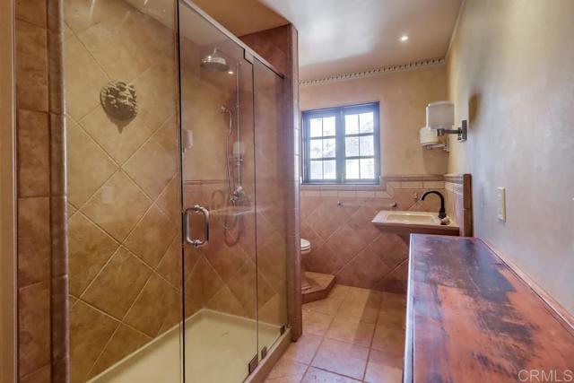 Detail Gallery Image 41 of 73 For 3014 Xenophon St, Point Loma,  CA 92106 - 5 Beds | 3 Baths