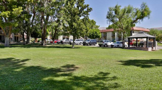 9639 Spyglass Avenue, Desert Hot Springs CA: https://media.crmls.org/mediaz/b1f2ac43-7baa-4371-b3e9-4ddff9fc4bee.jpg