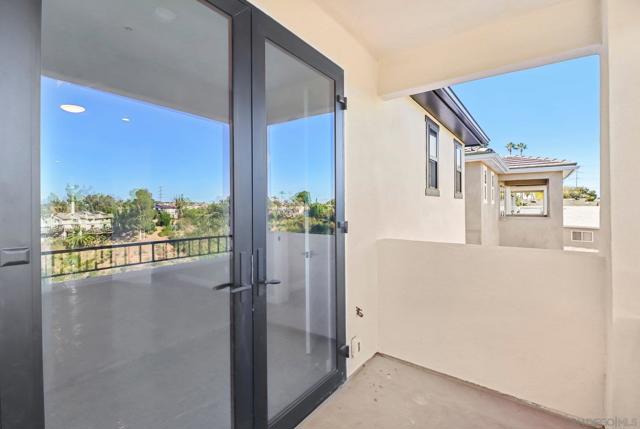 2948 Copley Ave, San Diego CA: https://media.crmls.org/mediaz/b1f40ba2-2f7d-4998-bd77-0f2d4ea5dc95.jpg