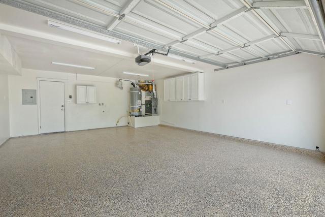 1415 17 Flag Ln, El Cajon CA: https://media.crmls.org/mediaz/b1f446cf-84cc-4b57-9e27-1f66844e9bca.jpg