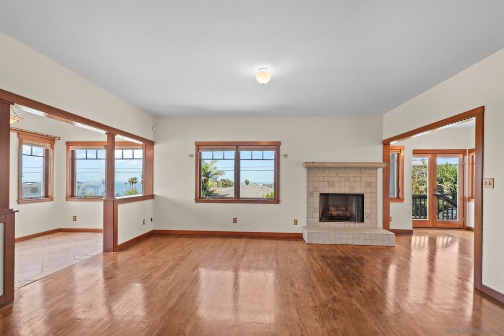 4444 Leon St. - photo 3