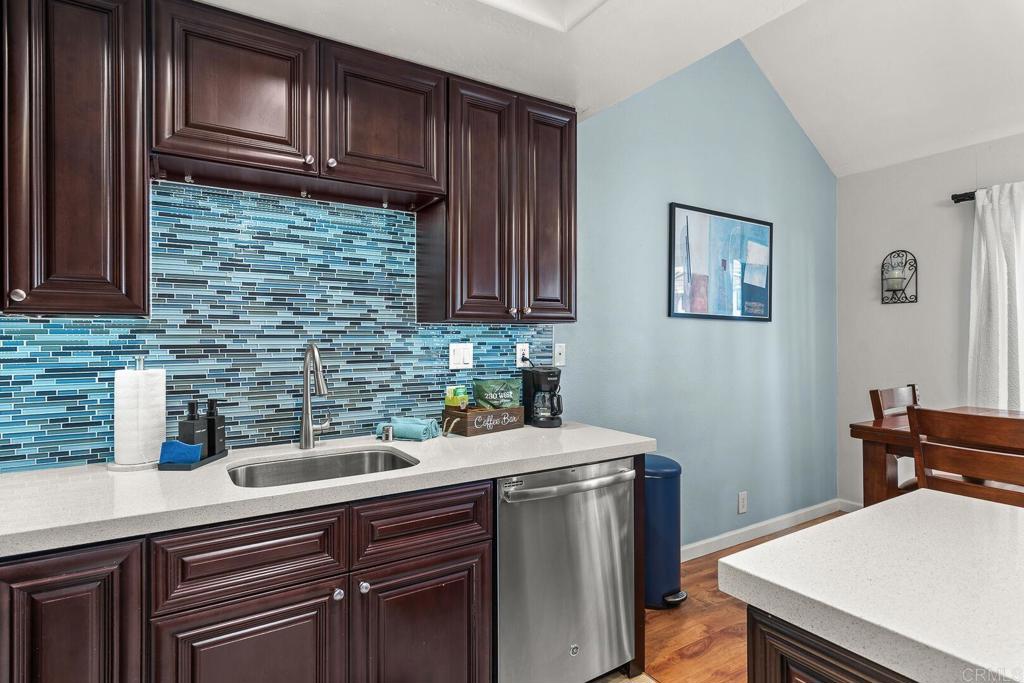 520 Via De La Valle - photo 8