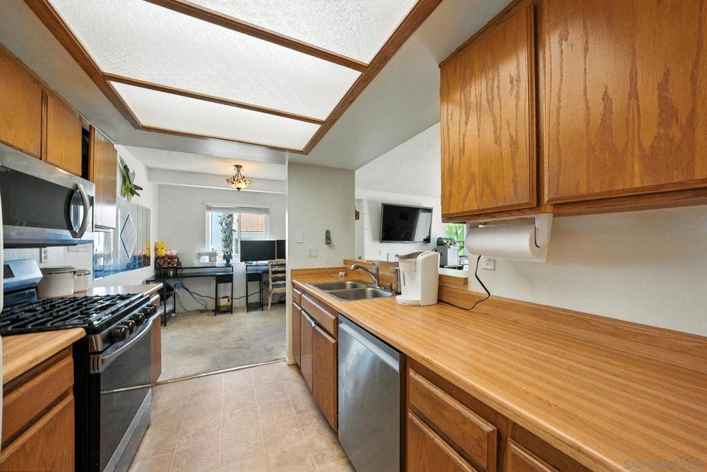 9438 Twin Trails Dr - photo 10