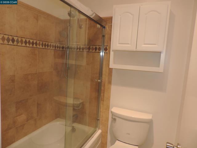 470 N Civic Dr., Walnut Creek CA: https://media.crmls.org/mediaz/b1f83bfb-c7a9-4e46-841a-7a5b36dccc18.jpg