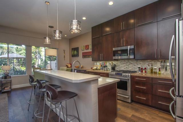 Image 6 of 24 For 1684 Robin Place