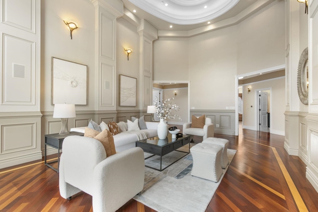 Image 4 of 60 For 1235 Austin St