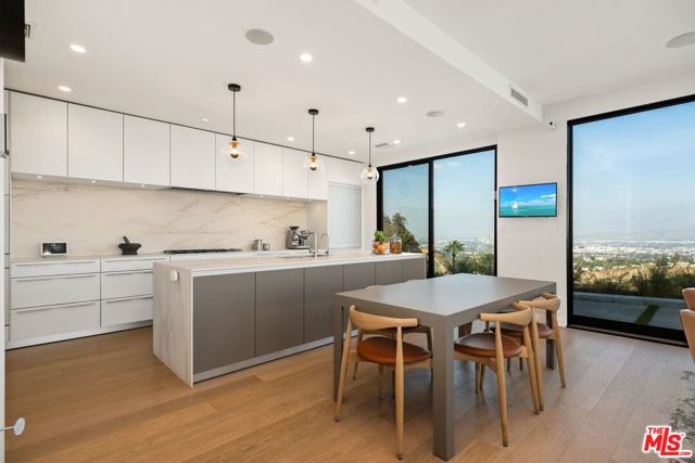 8545 Charl Lane, Los Angeles CA: https://media.crmls.org/mediaz/b1fb5a8a-5693-48b5-8812-0893652d1734.jpg