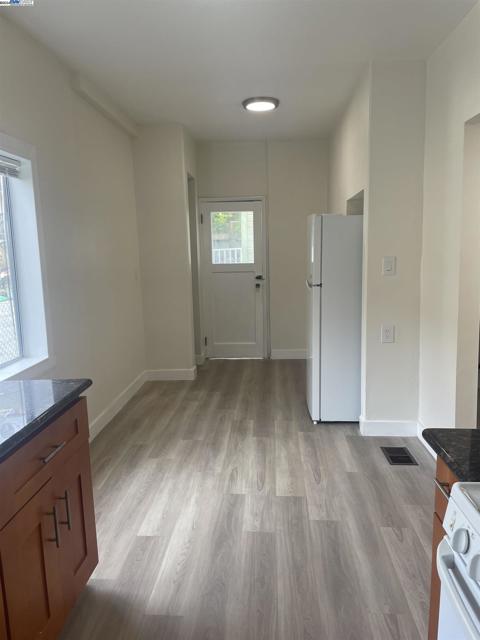 Image 13 of 44 For 1838 5th Ave