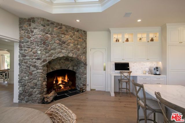 1430 Count Fleet Street, Santa Ynez CA: https://media.crmls.org/mediaz/b201dbc0-fb98-4452-b1d2-a436ea989eac.jpg