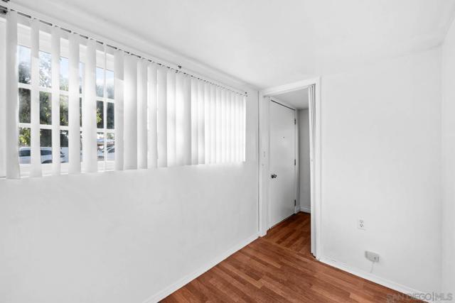 9920 22 River St, Lakeside CA: https://media.crmls.org/mediaz/b202b6ef-15de-4408-a90c-9a3ae22fdc42.jpg