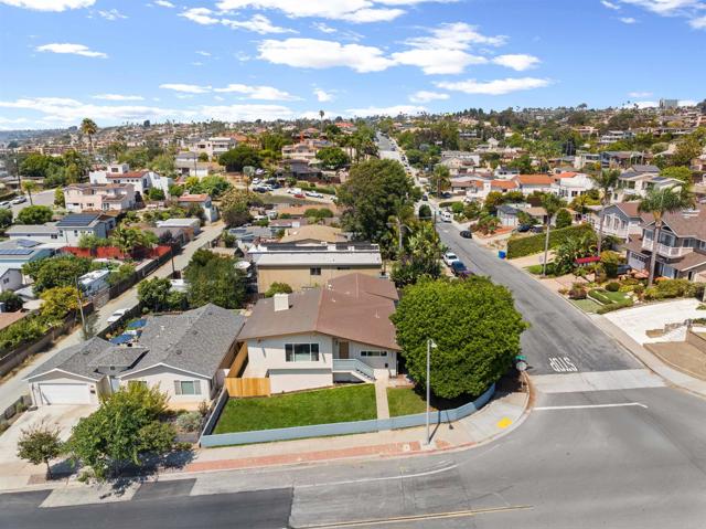 Detail Gallery Image 40 of 44 For 4542 Milton St, San Diego,  CA 92110 - 4 Beds | 3 Baths