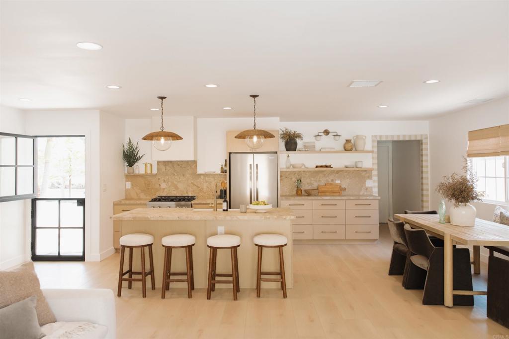 1806 Stewart Street - photo 2