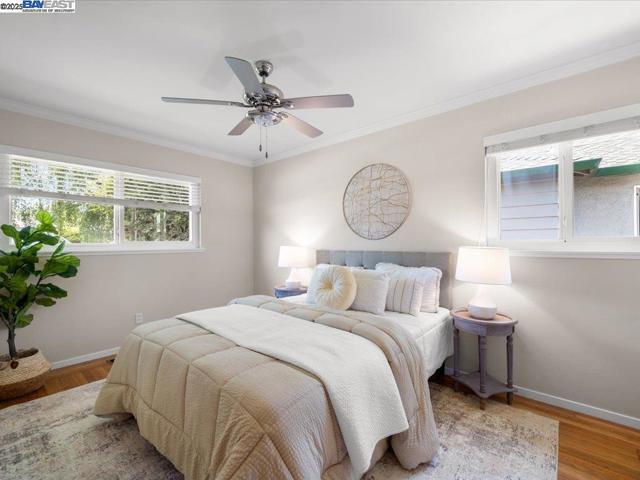 4311 Circle Ave, Castro Valley CA: https://media.crmls.org/mediaz/b2047b43-443a-43bd-93e5-211f70572b0d.jpg