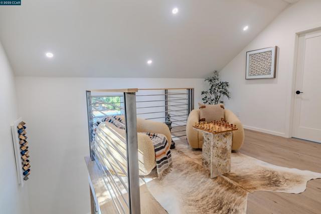 1722 Foothill Blvd, Calistoga CA: https://media.crmls.org/mediaz/b2048d17-6722-43a9-afae-9dc80bab74ce.jpg