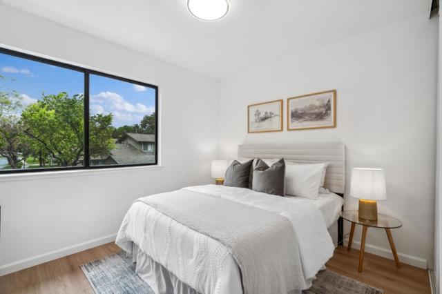 4922 Pony Pass Circle, San Jose CA: https://media.crmls.org/mediaz/b2055ff7-3bb4-4d4b-8eee-20146aad1138.jpg